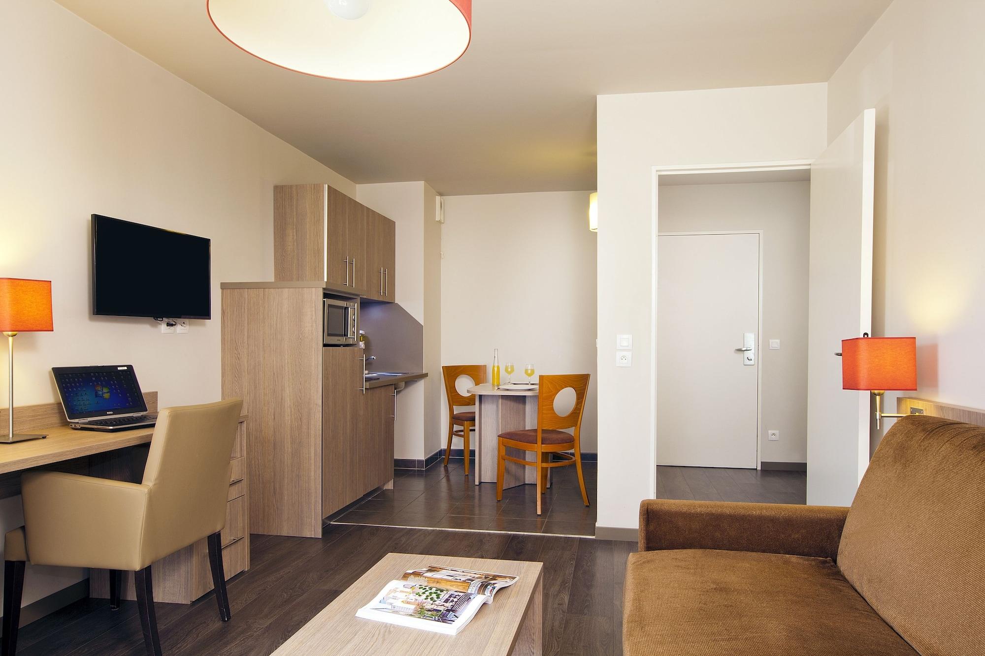 Residhome Paris-Guyancourt Exterior photo